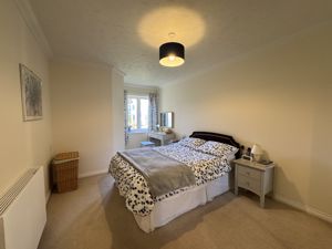 Bedroom- click for photo gallery